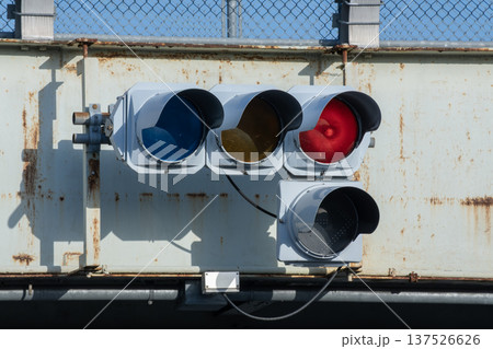 電球式信号機 車両用交通信号灯器 電球式信号機 車両用交通信号灯器 137526626