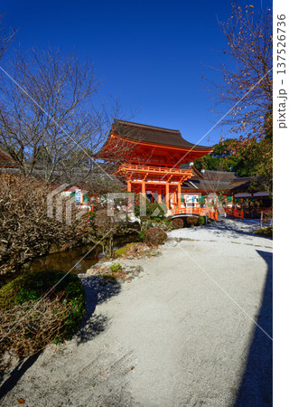 上賀茂神社(賀茂別雷神社)楼門(新宮門) 上賀茂神社(賀茂別雷神社)楼門(新宮門) 137526736