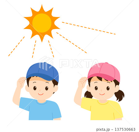 帽子をかぶって暑さ対策をする子どもたち 帽子をかぶって暑さ対策をする子どもたち 137530663