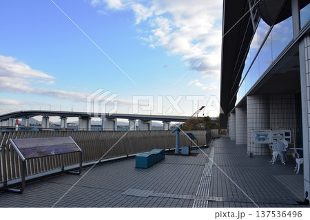 大津市 道の駅びわ湖大橋米プラザの展望バルコニーと眺望 大津市 道の駅びわ湖大橋米プラザの展望バルコニーと眺望 137536496