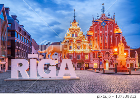 Riga, Latvia. City Hall Square with House of the Blackheads 137539812