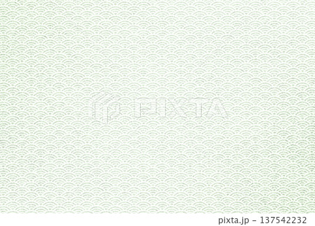 キラキラ輝く繊細な淡い抹茶色の模様に白い青海波柄を重ねた背景画像16 137542232