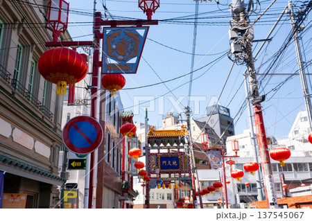 横浜中華街  地久門 137545067
