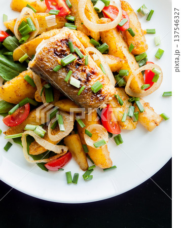 Plate with fish and chips, traditional meal, healthy eating and comfort food at home or restaurant. 137546327