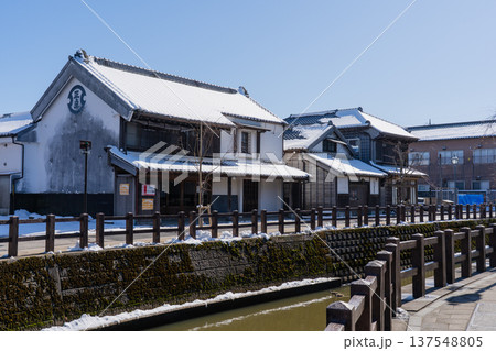 雪が降った後の佐原の町並み 雪が降った後の佐原の町並み 137548805