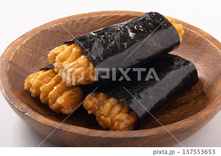 海苔巻きせんべい（品川巻） 137553653