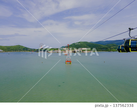 Cable car over the sea. 137562338