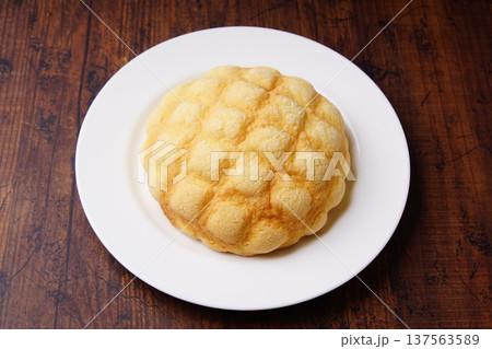 メロンパン　菓子パン 137563589