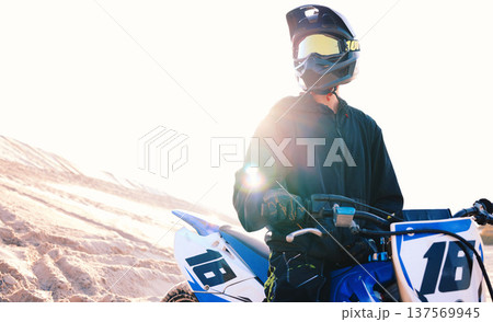 Ready, sand or sports athlete on motorcycle for action, adventure or fitness with wellness, or adrenaline. Thinking, view or free driver on motorbike on dunes in training, exercise or race challenge Ready, sand or sports athlete on motorcycle for action, adventure or fitness with wellness, or adrenaline. Thinking, view or free driver on motorbike on dunes in training, exercise or race challenge 137569945