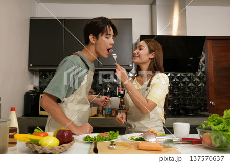 Asian couple at home 137570637