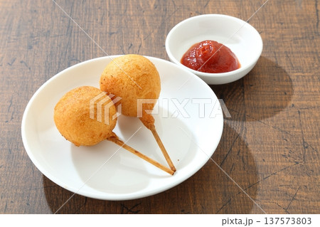 居酒屋のおつまみ チーズボール 居酒屋のおつまみ チーズボール 137573803