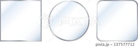 表面が光に反射している細い銀色の立体的なメタルフレームの素材セット 137577712