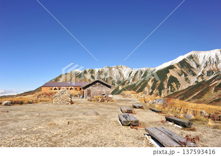 秋の立山室堂 137593416