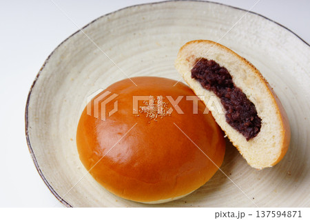 あんぱん 菓子パン あんぱん 菓子パン 137594871