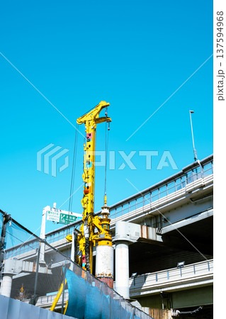 再開発中の池袋 重機と首都高速 2026.02 b-4 ライトカラー 再開発中の池袋 重機と首都高速 2026.02 b-4 ライトカラー 137594968