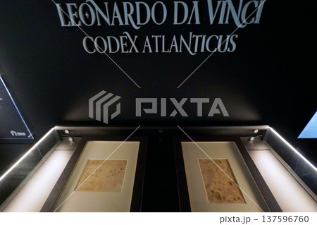2025 大阪・関西万博　イタリアパビリオン展示・ダヴィンチ素描 137596760
