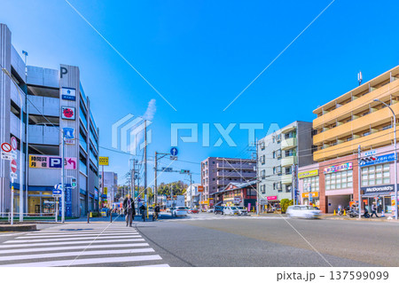 日本の横浜都市景観 横浜市営地下鉄 新羽駅前などを望む…=3月11日 日本の横浜都市景観 横浜市営地下鉄 新羽駅前などを望む…=3月11日 137599099