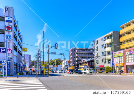 日本の横浜都市景観 横浜市営地下鉄 新羽駅前などを望む…=3月11日 日本の横浜都市景観 横浜市営地下鉄 新羽駅前などを望む…=3月11日 137599160