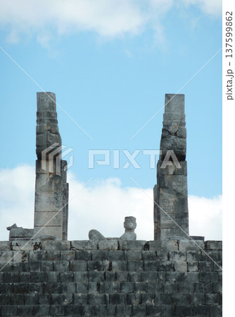 生贄の心臓をたむける神殿 137599862