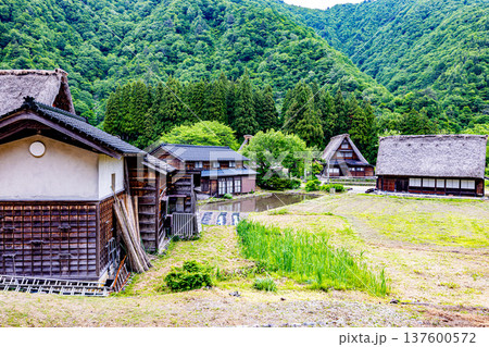五箇山　菅沼集落の風景 137600572