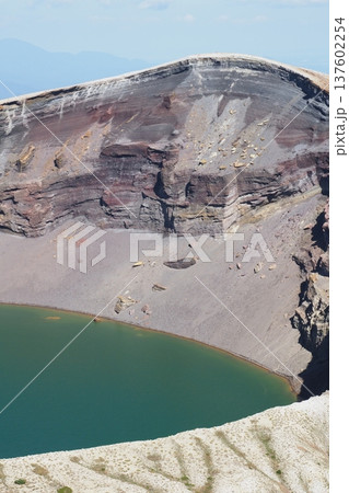 蔵王 御釜 望遠 蔵王 御釜 望遠 137602254