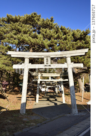早春の北海道上ノ国町で石崎八幡神社境内の風景を撮影 早春の北海道上ノ国町で石崎八幡神社境内の風景を撮影 137608717