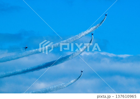 青空の希望   ブルーインパルス 137610965