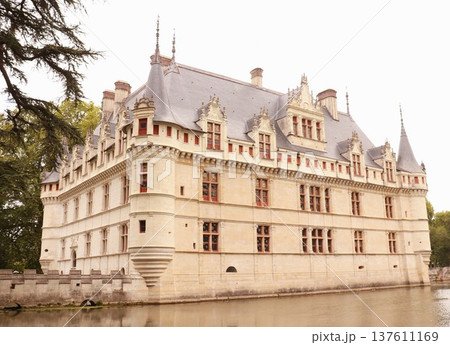 フランスのお城　Château d’Azay-le-Rideau 137611169