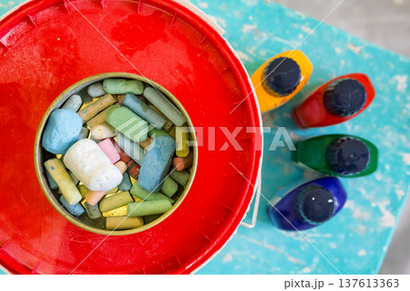 materials for repair 137613363