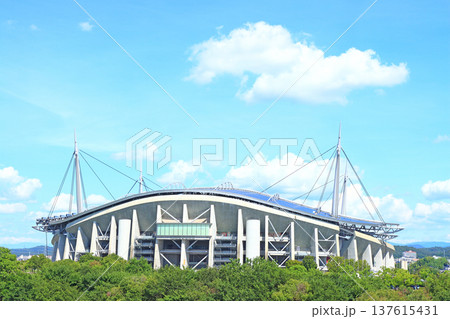 愛知県豊田市、豊田スタジアムの風景 137615431