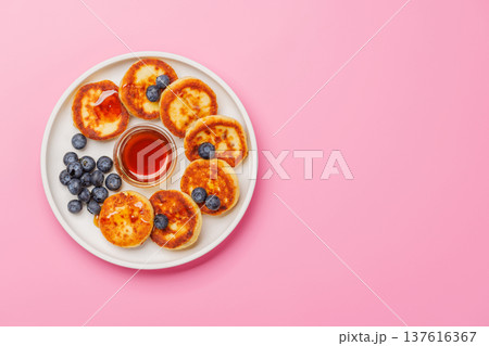 Homemade pancakes with blueberries and syrup Homemade pancakes with blueberries and syrup 137616367