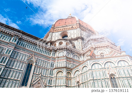 Detailed view of Florence Catherdal, Cattedrale di Santa Maria del Fiore or Il Duomo di Firenze, with ornamental mosaic, Firenze, Tuscany, Italy. Detailed view of Florence Catherdal, Cattedrale di Santa Maria del Fiore or Il Duomo di Firenze, with ornamental mosaic, Firenze, Tuscany, Italy. 137619111