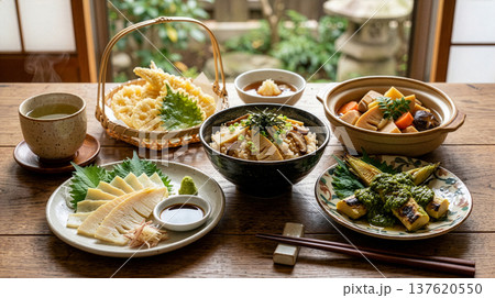 たけのこ料理（たけのこ御飯、若竹煮、素焼き、たけのこの刺身、たけのこの天ぷら） 137620550