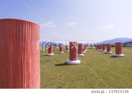 藤原宮跡の風景　飛鳥・藤原の宮都　奈良観光スポット 137623136