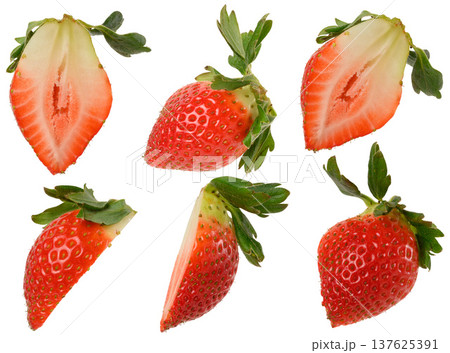 Set of halves of fresh ripe strawberries with green sepals, isolated background Set of halves of fresh ripe strawberries with green sepals, isolated background 137625391