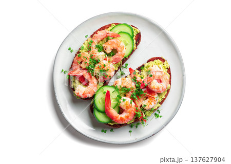 Avocado Shrimp Breakfast Sandwiches 137627904
