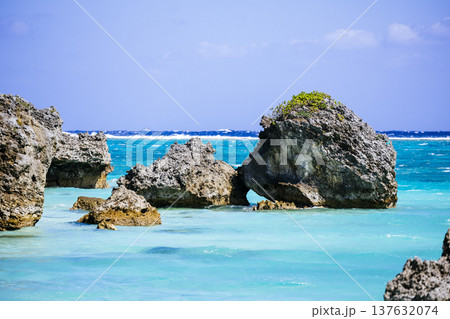 与論島の海 与論島の海 137632074