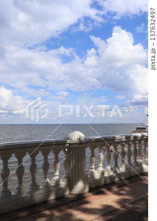 Russia, St. Petersburg, Peterhof, June 8, 2019. On the photo the Gulf of Finland in the Lower Park of the State Museum-Reserve "Peterhof" and boats with tourists 137632497