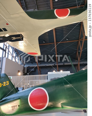 爆撃用の戦闘機 爆撃用の戦闘機 137636119