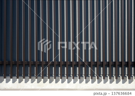 街角の風景　格子　スケッチ写真 137636684