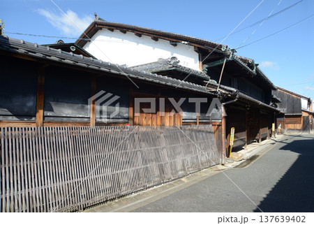 奈良町の町並み 古い民家 奈良市奈良町 奈良町の町並み 古い民家 奈良市奈良町 137639402
