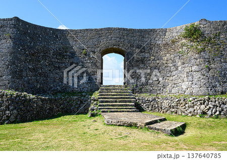 中城城跡 琉球王国の古城 中城城跡 琉球王国の古城 137640785