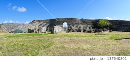 中城城跡　琉球王国の古城 137640801