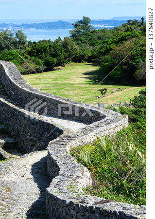 中城城跡　琉球王国の古城 137640827