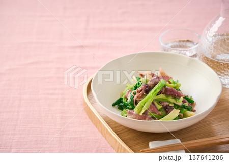 ホタルイカとあさつきのぬた 酢味噌和えの春のおつまみ 137641206