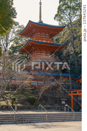 神戸・須磨寺・三重塔 神戸・須磨寺・三重塔 137643291