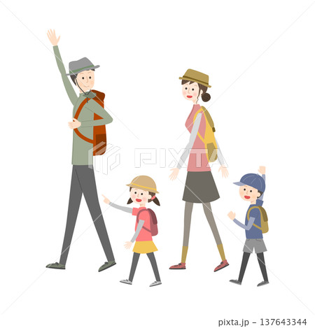 ハイキングをしている四人家族 ハイキングをしている四人家族 137643344