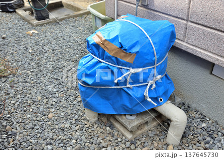防寒対策した浅井戸用自動ポンプ 137645730
