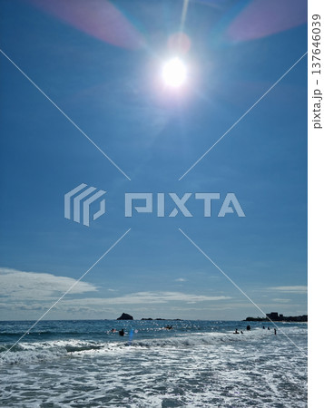 This is Sampo Beach in Gangwon-do, South Korea. 137646039