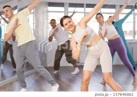 Group of people dancing hip hop 137646862
